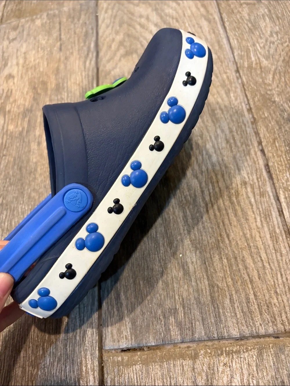 CROCS Mickey Mouse Navy Blue Kids Clogs with Green Character size 3 Junior